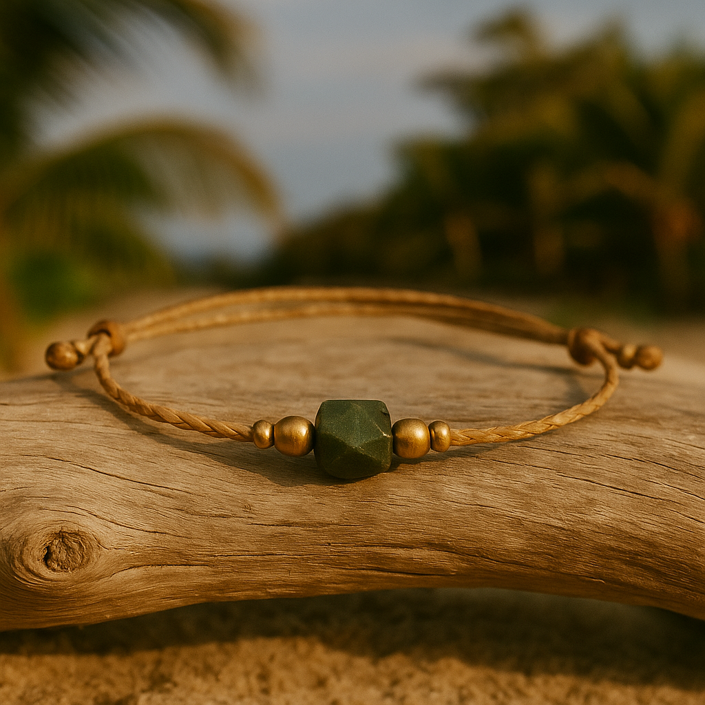 BIRDIE | Green Mica Bracelet