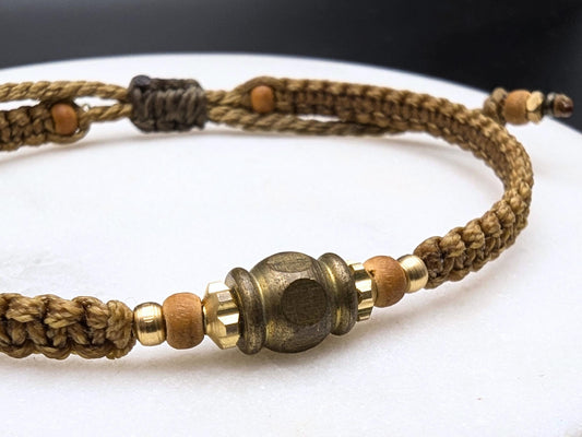 Bracelet "Antique Bangkok" | Limited Travel Edition with Vintage Brass Ornament | Antique Brass Bead from Bangkok | Retro Macrame Jewelry