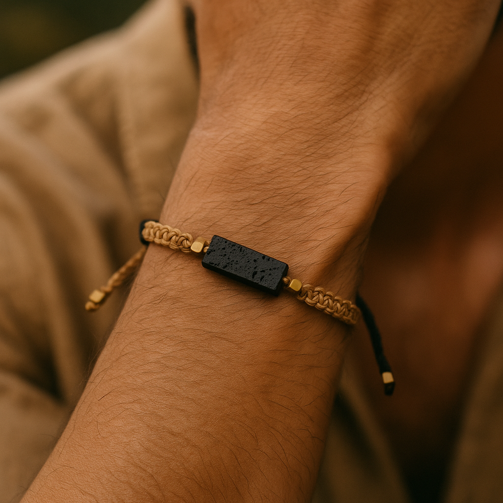 LAVA BAR | Macrame Bracelet