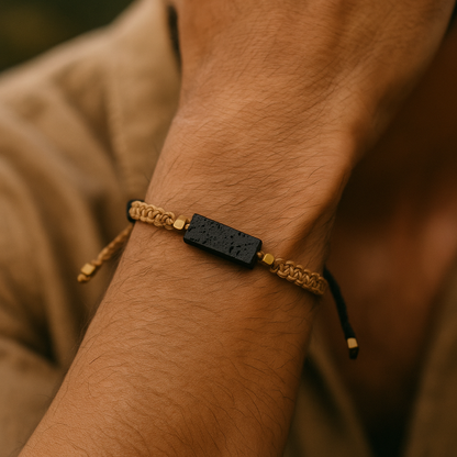 LAVA BAR | Macrame Bracelet