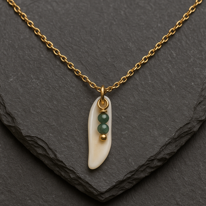 ### SRI LANKA BEACH | Cowrie Fragment Necklace