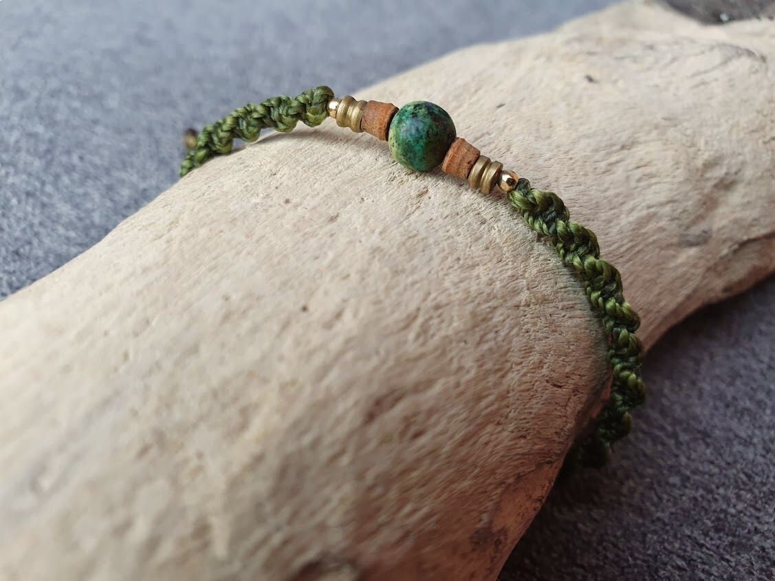 FOREST WALK | African Turquoise Macrame Bracelet