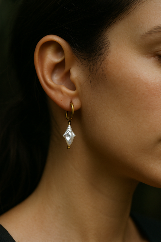 MAKE A WISH | Freshwater Pearl Star Huggies