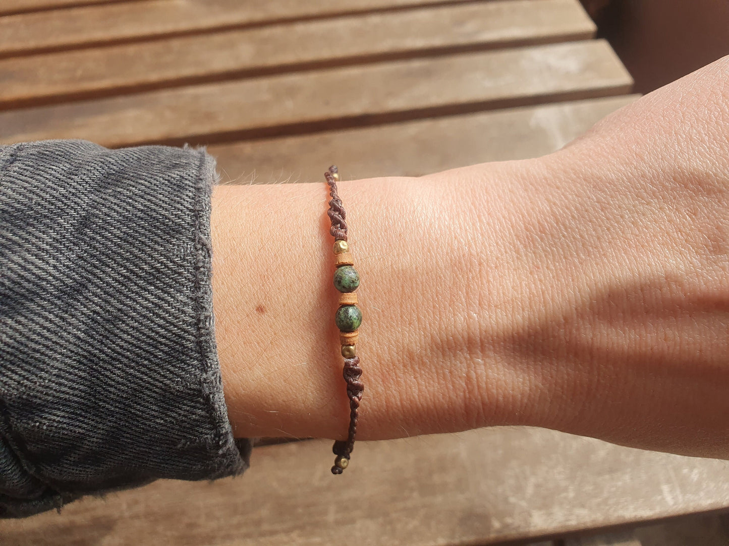 Makramee Armband - mit afrikanischem Türkis (grün/blau/türkis)