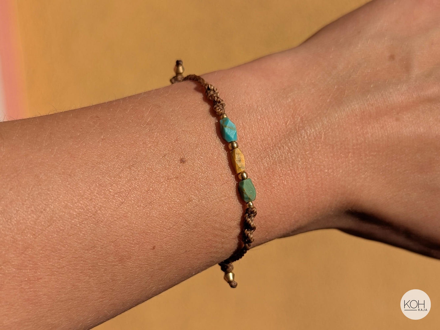 Bracelet "Maskat Orient" | Limited Travel Edition with African Turquoise | Natural Stone Macramé Jewelry | Gemstones from Local Oman Bazaar