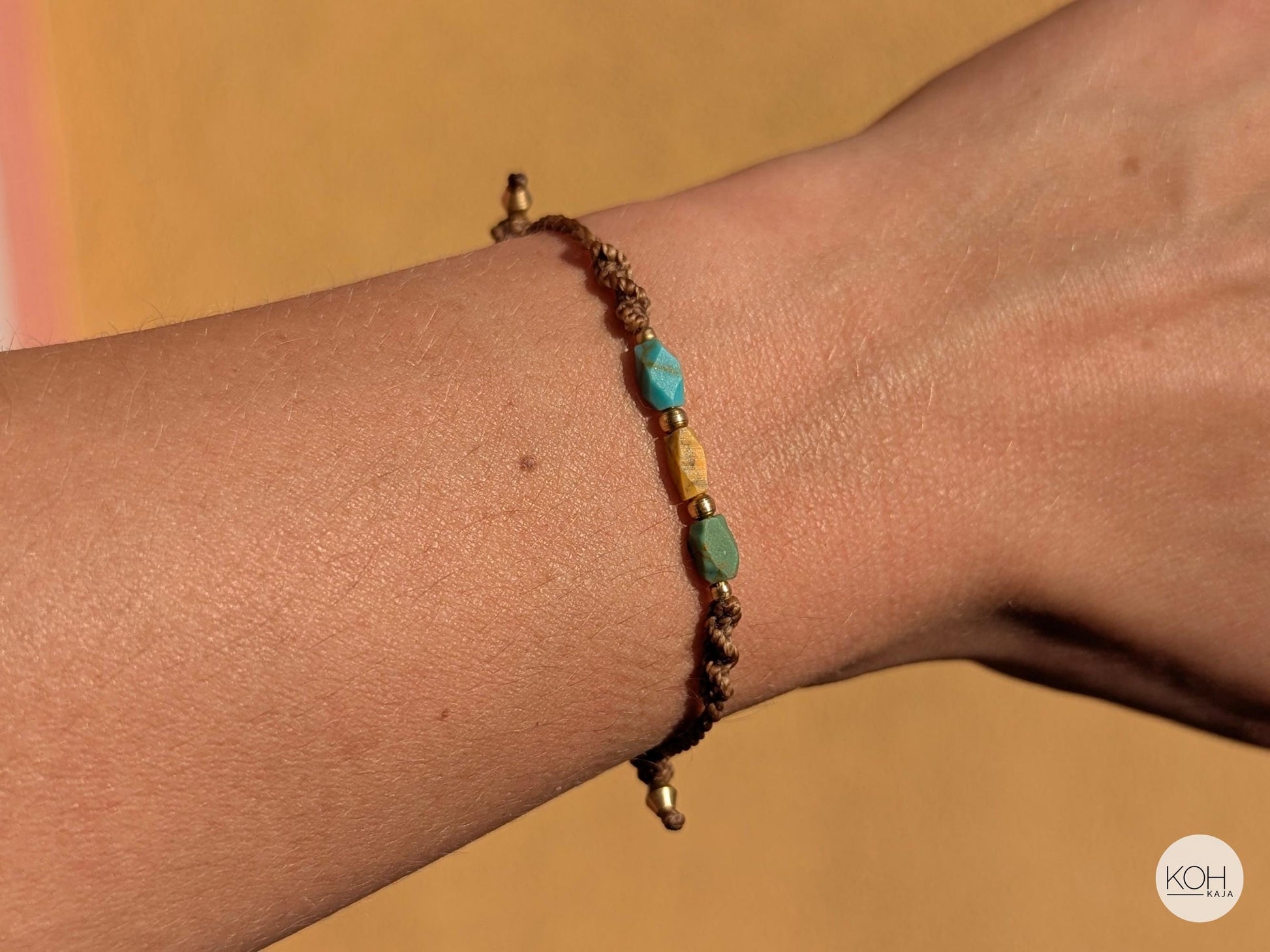 Bracelet "Maskat Orient" | Limited Travel Edition with African Turquoise | Natural Stone Macramé Jewelry | Gemstones from Local Oman Bazaar