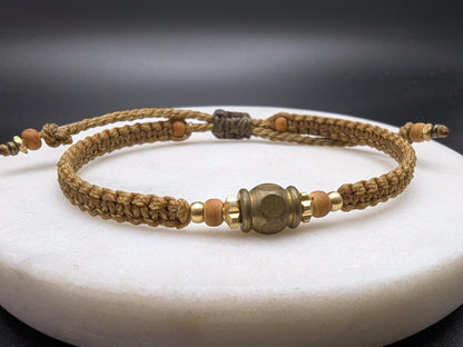 Bracelet "Antique Bangkok" | Limited Travel Edition with Vintage Brass Ornament | Antique Brass Bead from Bangkok | Retro Macrame Jewelry
